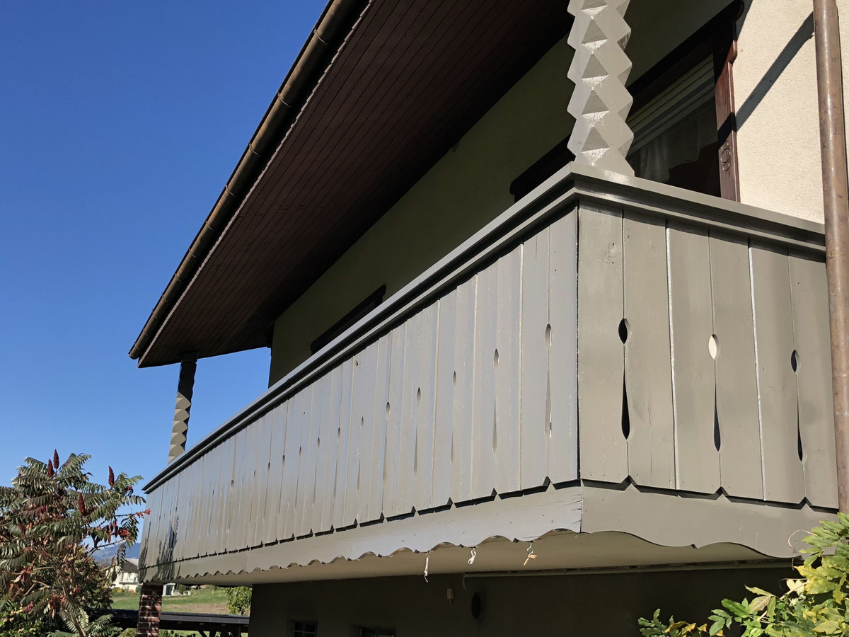 Façade painting